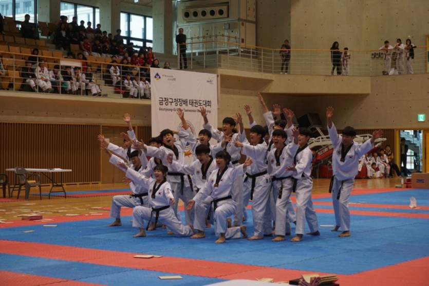 3a858f92517abb1cb40a7257c1b6c5b7_1565749000_9834.jpg